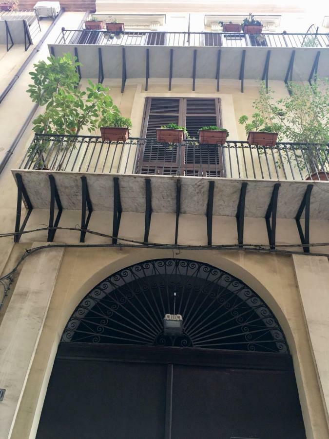 Casa Tea: Nel Cuore Del Centro Storico Palermo Exteriér fotografie